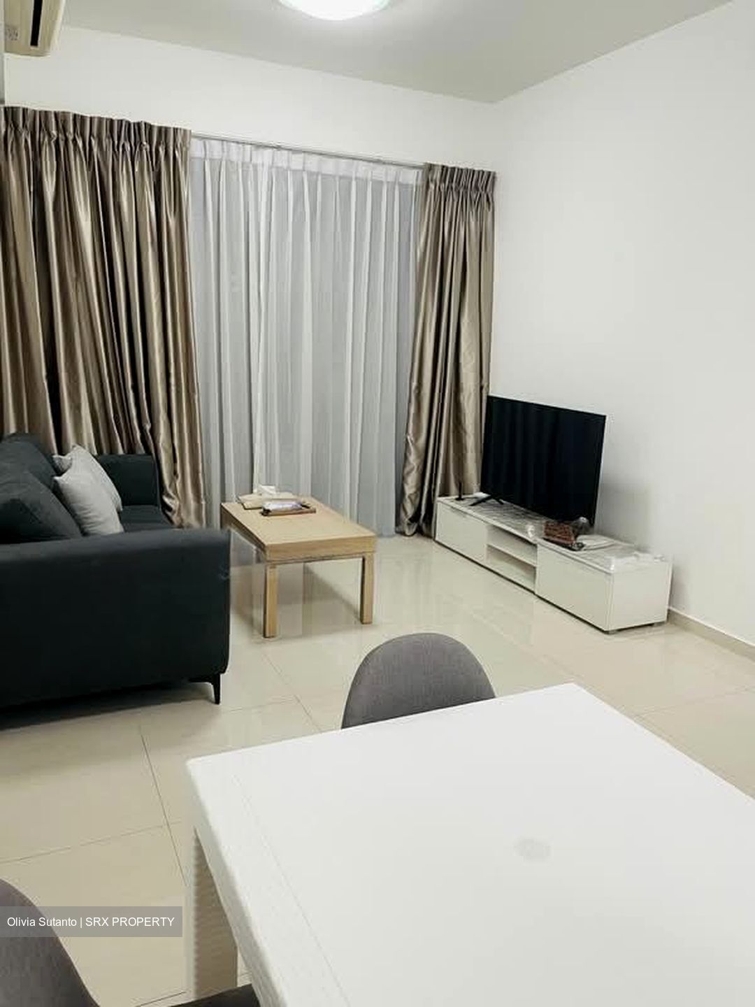 The Palette (D18), Condominium #581739791